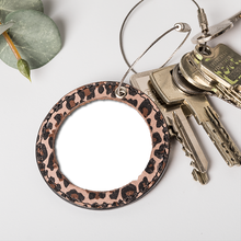 Laden Sie das Bild in den Galerie-Viewer, nelopii freigestellt als Beispiel am Schlüsselanhänger