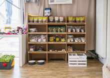 Laden Sie das Bild in den Galerie-Viewer, Kostenloser Beratungstermin Hundefutter &amp; Leckerlies / Allmersbach im Tal
